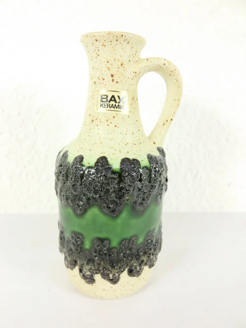 Bild 1 von 70er Vase mit Henkel Bay