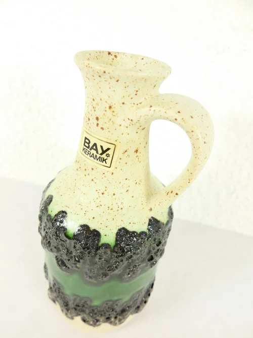 Bild 2 von 70er Vase mit Henkel Bay
