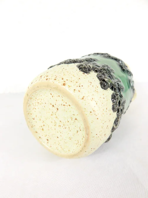 Bild 5 von 70er Vase mit Henkel Bay