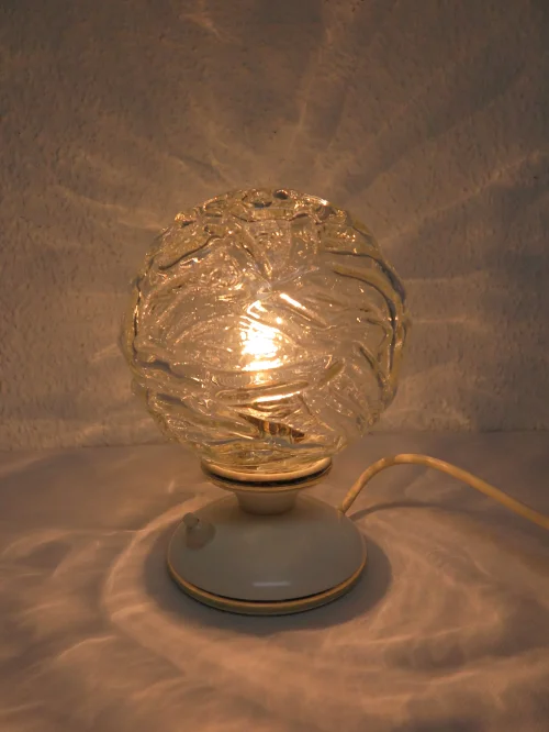 Bild 5 von 70er Nachttischlampe