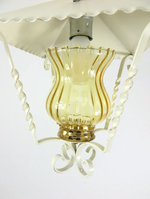 Bild 3 von 70s sanding varnish lantern