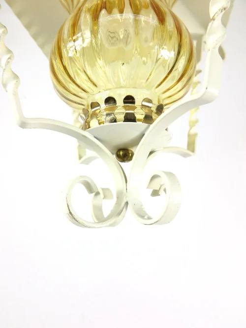 Bild 4 von 70s sanding varnish lantern