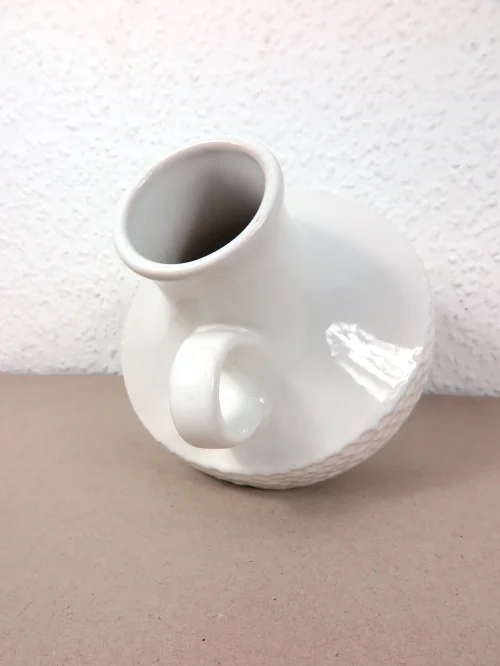 Bild 3 von 70er Vase mit Henkel, Weiß