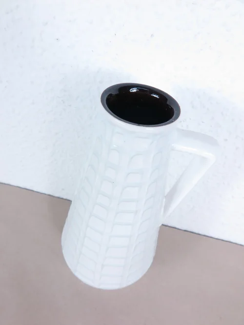 Bild 2 von 60er Henkelvase, groß, weiß