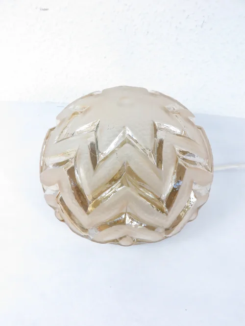 Bild 2 von 70er Wandlampe Glasschirm