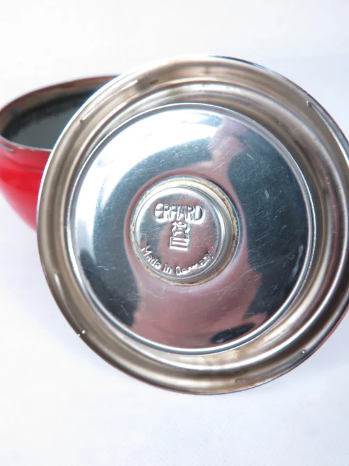 Bild 6 von 70er Drehaschenbecher rot