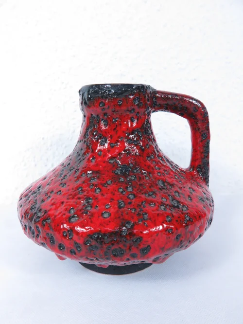 Bild 2 von 70er Vase mit Henkel, rot