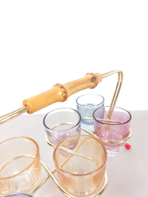 Bild 3 von 50er Schnapsgläser Set Pastell mit Ständer