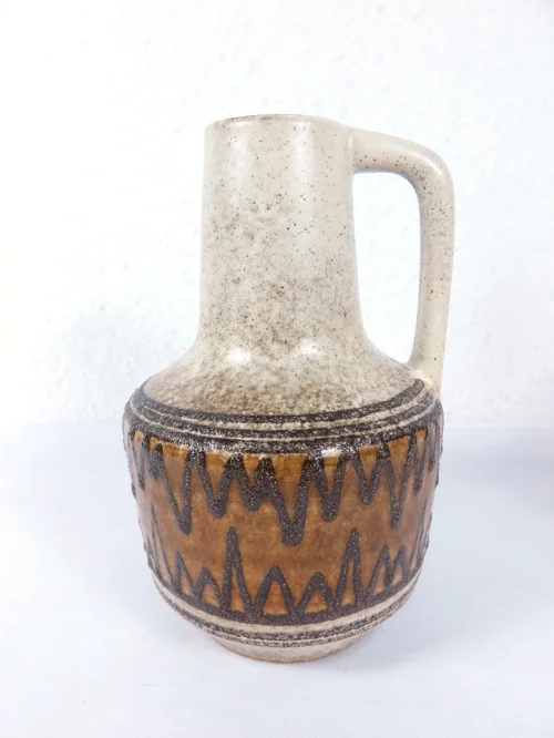 Bild 2 von 60er Vase mit Henkel