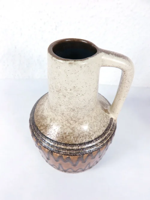 Bild 3 von 60er Vase mit Henkel