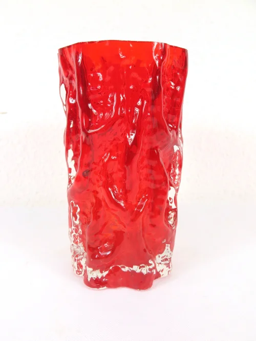 70er Glasvase Rot, Glashütte Ingrid Kristal