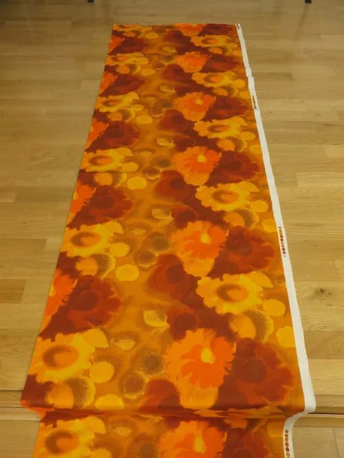 Bild 3 von 70s piece of fabric cotton satin orange