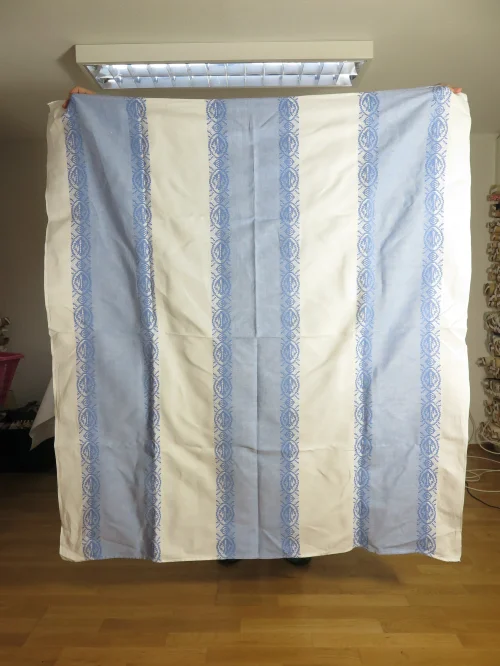 Bild 3 von 60s tablecloth blue / white