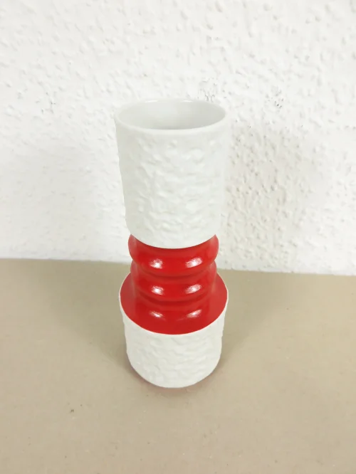 Bild 2 von 70er Vase KPM Royal, Bisquite Porzellan