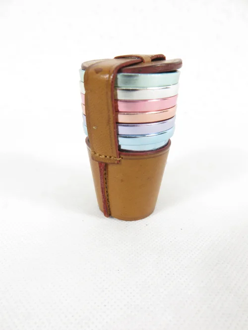 Bild 3 von 50er Reiseschnapsbecher, Schnapspinnchen Aluminium
