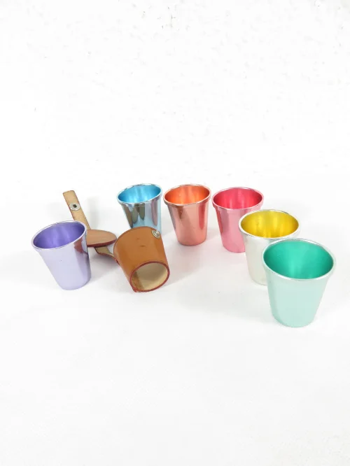 Bild 5 von 50er Reiseschnapsbecher, Schnapspinnchen Aluminium