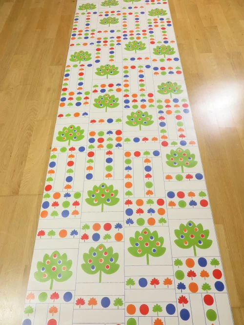 Bild 2 von Childrens Tree wallpaper