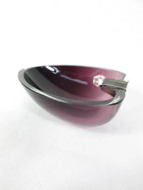 Bild 1 von 60er Aschenbecher Amethist Glas