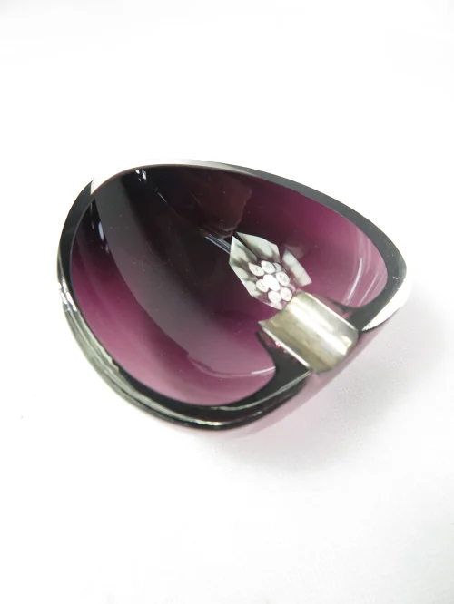 Bild 4 von 60er Aschenbecher Amethist Glas