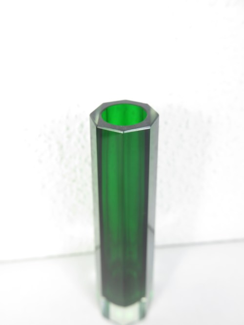 Bild 2 von 60er Blockvase, Fasettenvase, Grün