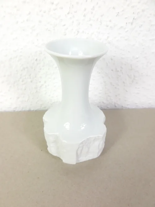 Bild 2 von vase en porcelaine biscuit des années 70 Bareuther Waldsassen blanc