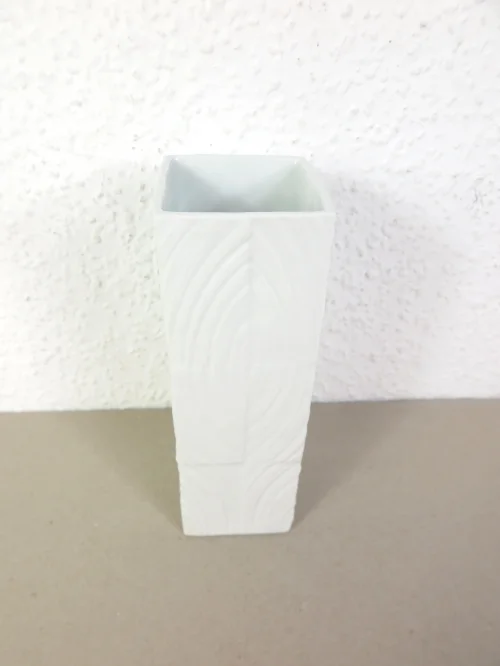 Bild 2 von 70er Bisquitporzellan Vase eckig Martin Freyer weiß