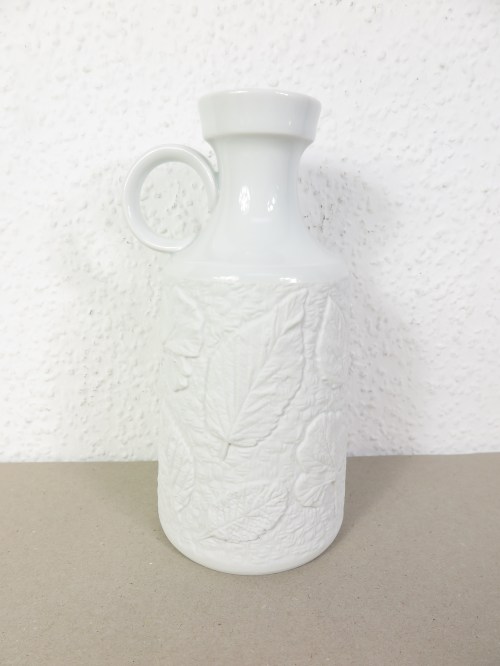 70er Bisquitporzellan Vase  weiß, Seltmann Arzberg Blatt Relief