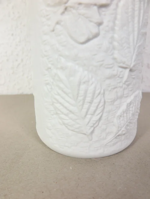 Bild 4 von 70er Bisquitporzellan Vase  weiß, Seltmann Arzberg Blatt Relief