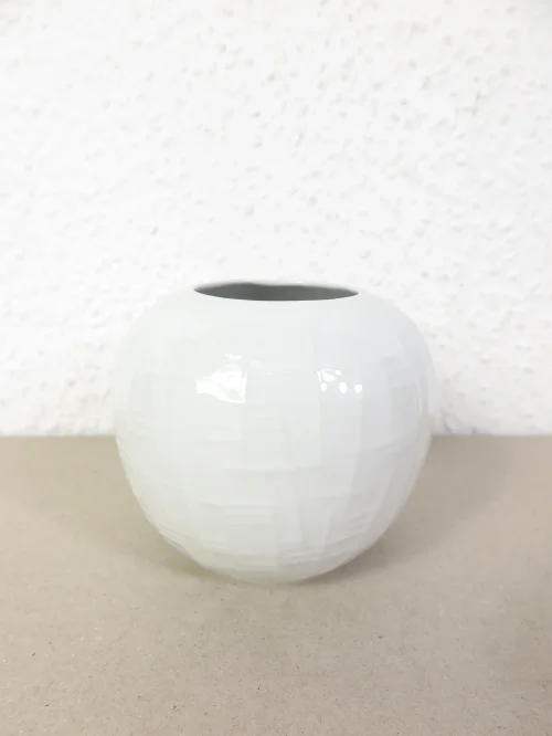 80s porcelain vase Royal Bavaria KM, white, small ball vase