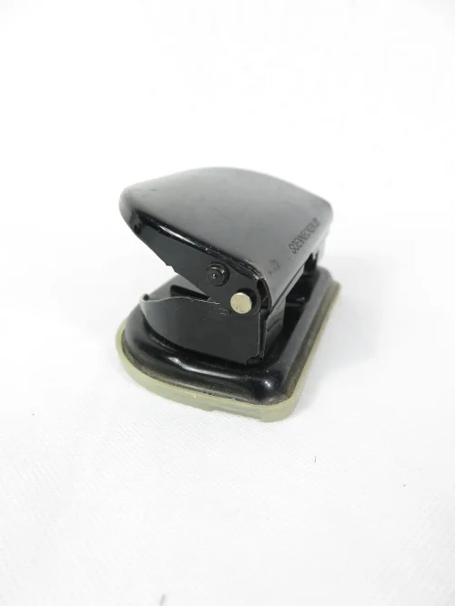 Bild 2 von perforateur 60 trous, société Soennecken Modèle 31
