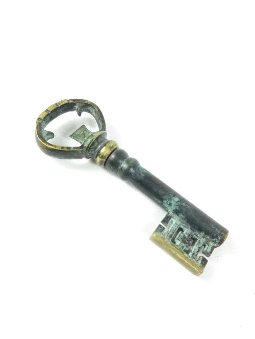 70 bronze key, decorative key