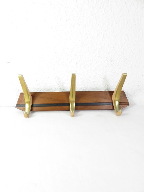 Bild 2 von 50er Garderobe, Kleiderhacken