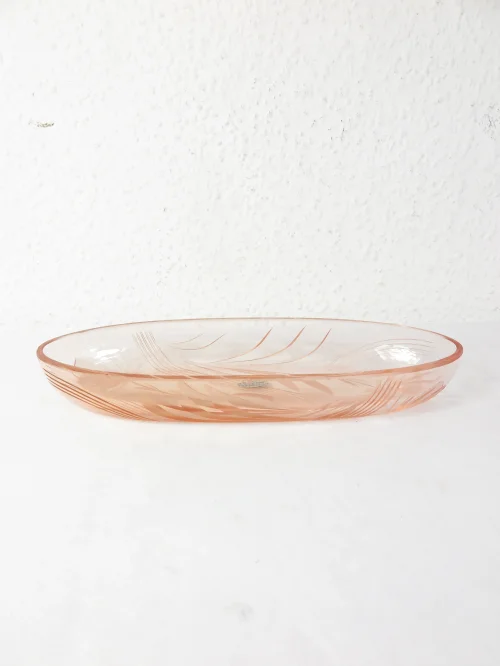 30 cosmetic bowl oval, pink Rachglas cut glass