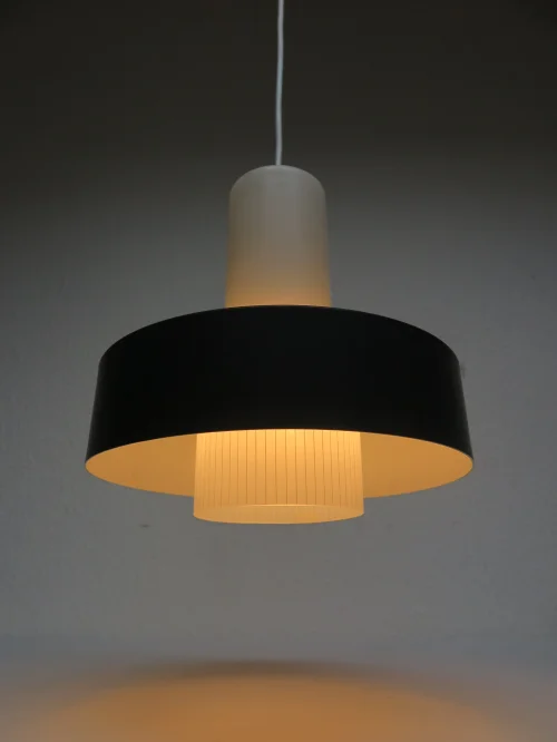 Bild 5 von 70er Doria Deckenlampe, Lampe mit Metalschirm
