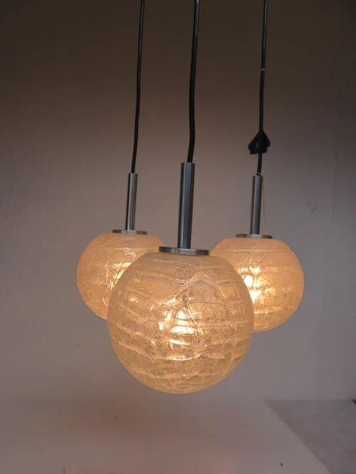 Bild 5 von 70er Kaskadenlampe, Deckenlampe mit 3 Glasschirmen