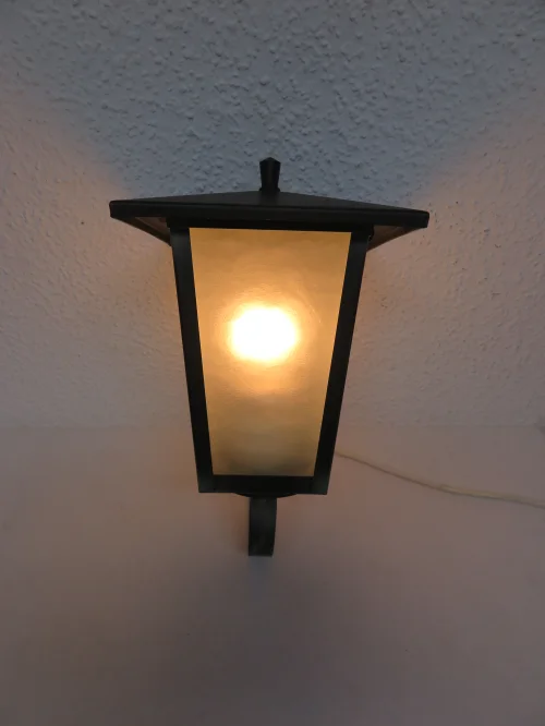 Bild 4 von 70er Ausenlampe, Wandlampe