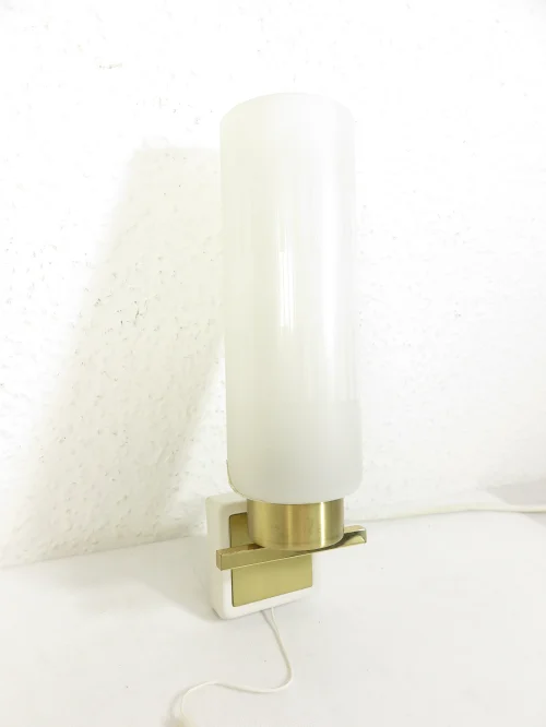 Bild 2 von 70er Wandlampe mit Zugschalter