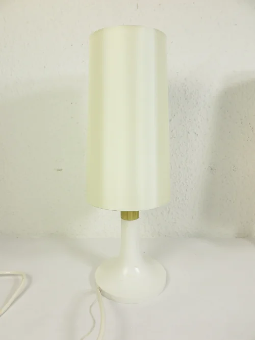 Bild 1 von lampe de table des années 70, lampe de chevet
