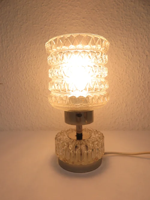 Bild 6 von lampe de table des années 70, lampe de chevet